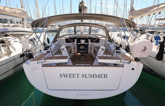 Sailboat Hanse Hanse 388 11.4m