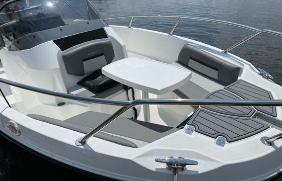 Motorboat Karnic SL 601 (115 PS) 115hp
