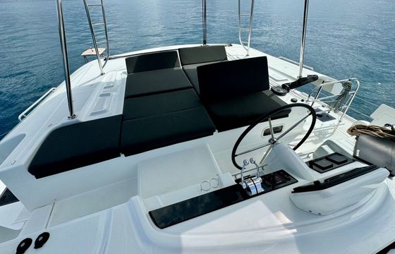 Catamaran Lagoon-Bénéteau Lagoon 46 OW - 3 + 2 cab. 13m