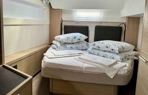 Catamaran Lagoon-Bénéteau Lagoon 46 OW - 3 + 2 cab. 13m