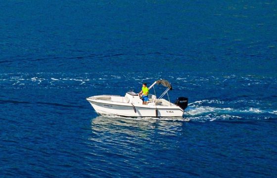 Motorboat Viga Ultra 22 150hp