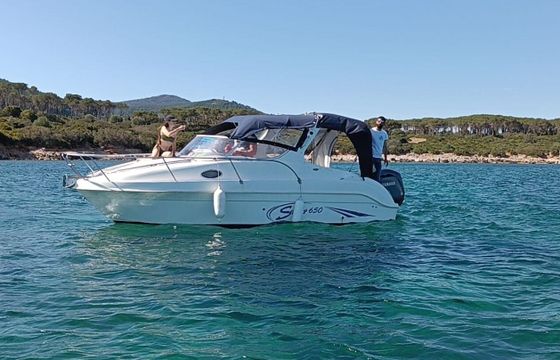Motorboat Saver 650 Cabine 150hp