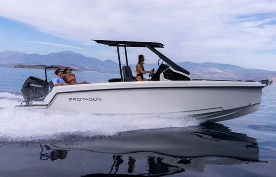 Motorboat Protagon 25 Sundeck 250Hp Yamaha 2026 250hp