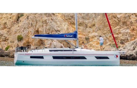 Sailboat Sunsail 41.3 11m