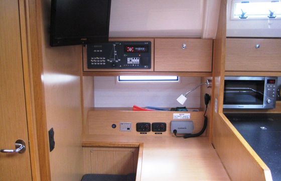 Sailboat Bavaria Cruiser 51 16m