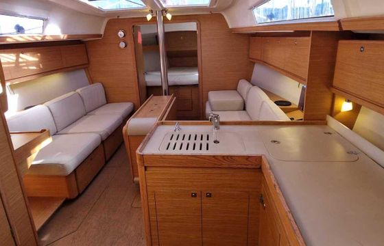 Sailboat Dufour 382 GL 11.9m