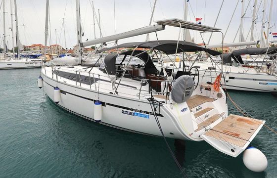 Sailboat Bavaria Yachtbau Bavaria Cruiser 46 - 4 cab. 14m