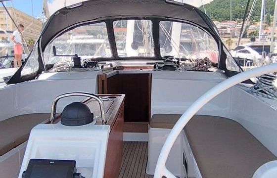 Sailboat Bavaria Yachtbau Bavaria Cruiser 46 - 4 cab. 14m