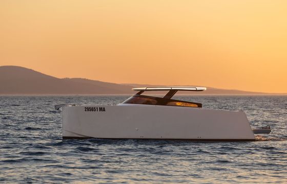 Motorboat FELIX 37 FELIX 37 480hp