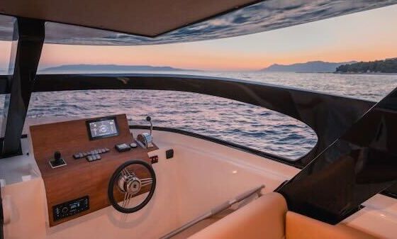 Motorboat FELIX 37 FELIX 37 480hp