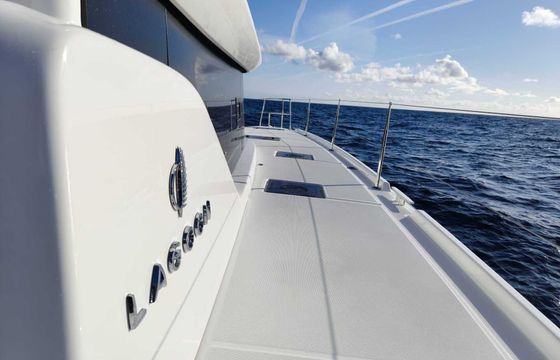 Catamaran Lagoon 46 - ICONIC 14.5m