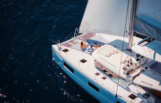Catamaran Lagoon 46 - ICONIC 14.5m