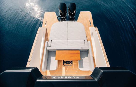 Motorboat KUMBRA 34 600hp
