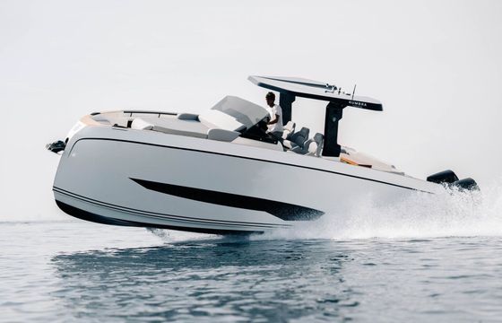 Motorboat KUMBRA 34 600hp