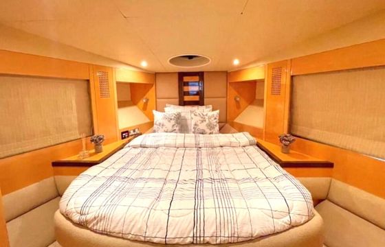 Motorboat Majesty 44ft Majesty 500hp