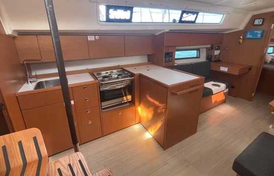 Sailboat Bavaria Yachtbau Bavaria C42 12m