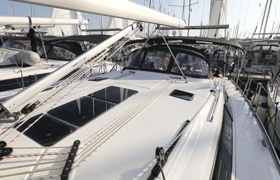 Sailboat Bavaria Yachtbau Bavaria Cruiser 46 - 4 cab. 14m
