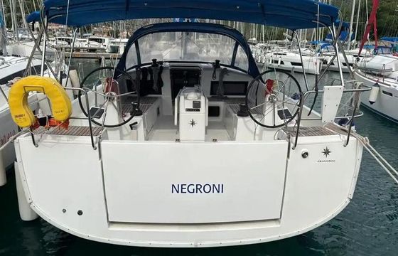 Sailboat Jeanneau Sun Odyssey 440 13m