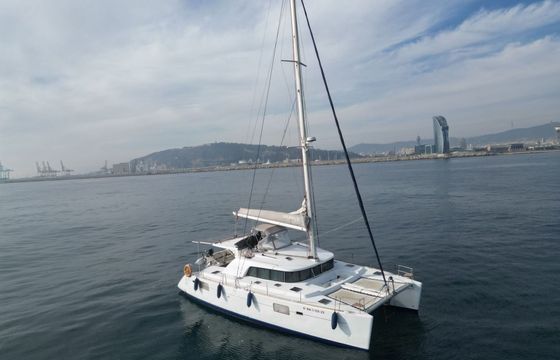 Sailboat Beneteau Océanis Clipper 461 14m