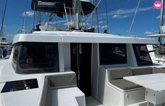Catamaran Catana Bali 4.8 - 5 cab. 14.82m
