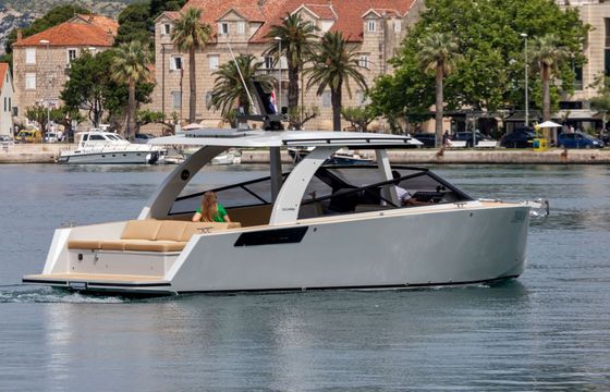 Motorboat Colnago marine 33 480hp