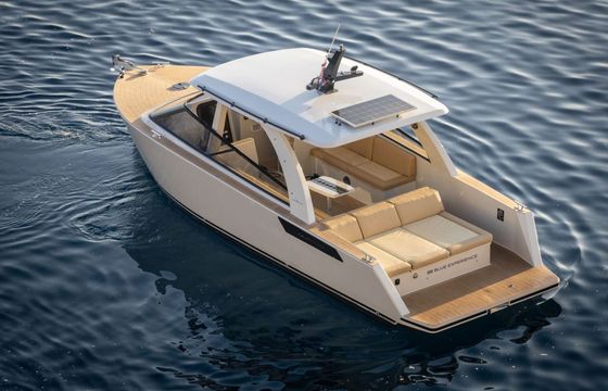 Motorboat Colnago marine 33 480hp