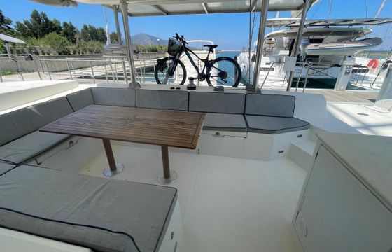 Catamaran Lagoon Lagoon 450 S 13.7m