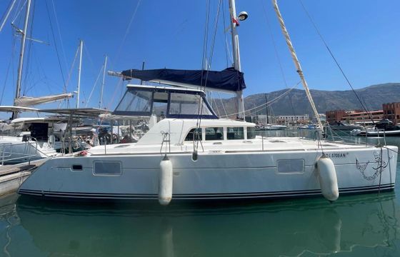Catamaran Lagoon Lagoon 450 S 13.7m
