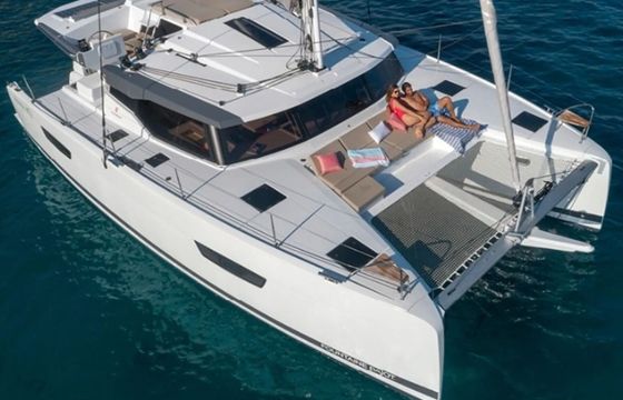 Catamaran Astréa 42 12m
