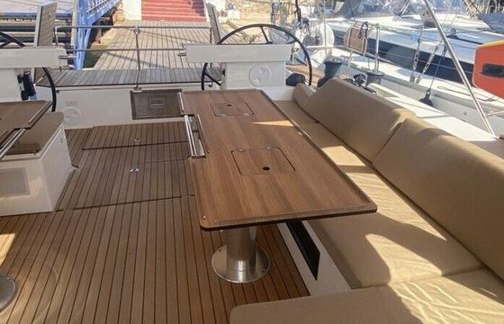 Sailboat Bavaria C57 Style 16m