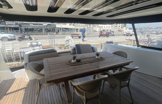 Motor yacht Fairline 2006 1600hp