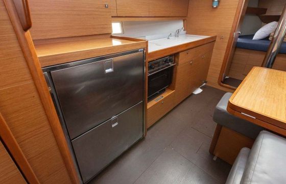 Sailboat Dufour Yachts Dufour 382 GL 11m