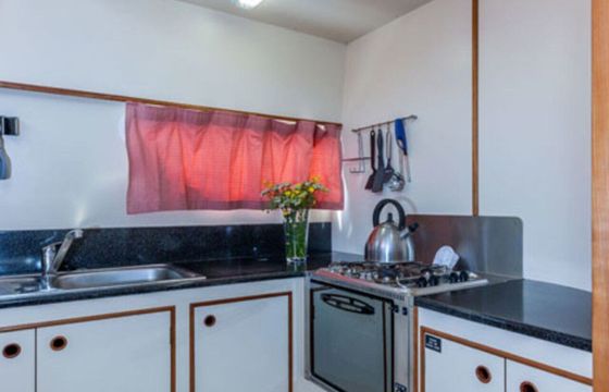 Houseboat Europa 400