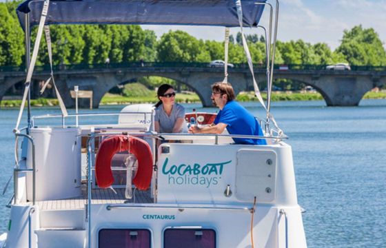 Houseboat Europa 400