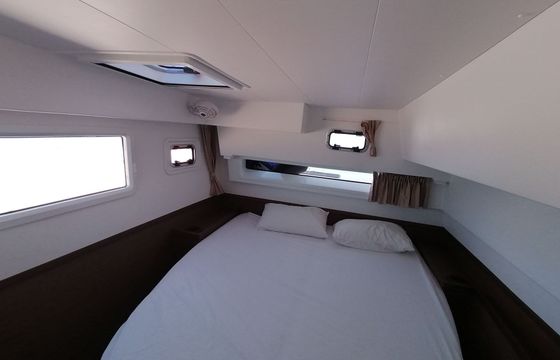 Catamaran Lagoon 42 12m