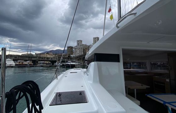 Catamaran Beneteau Lagoon 38 12m