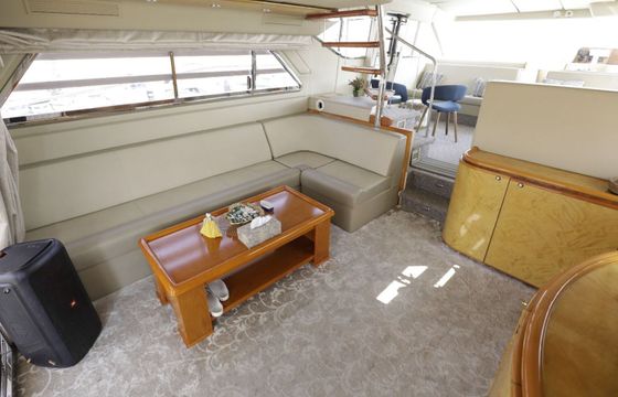 Motorboat Plymouth Princess Yacht 2000hp