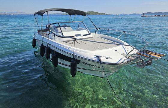 Motorboat Jeanneau Cap Camarat 7.5 Wa 300hp