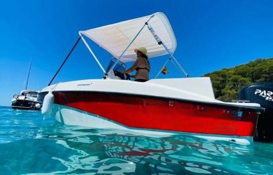 Boat without licence  compass gt SIN TITULACIÓN 15hp