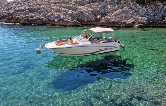 Motorboat Jeanneau Cap Camarat 7.5 Cc 225hp