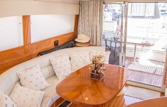 Motorboat Princess 45 Fly 970hp