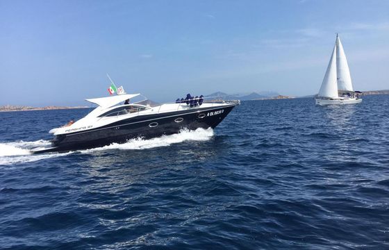 Motorboat Pershing 37 740hp