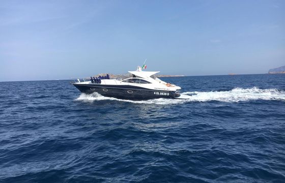 Motorboat Pershing 37 740hp