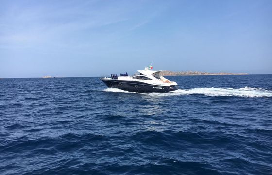 Motorboat Pershing 37 740hp