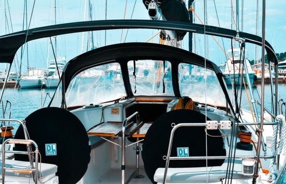Sailboat Dufour 38,5 11.36m