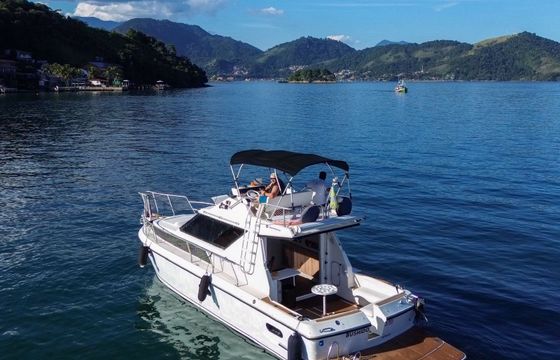 Motorboat Intermarine Oceanic 36