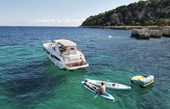 Motor yacht Bavaria Bavaria S40 640hp