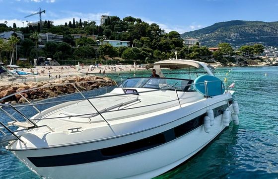 Motor yacht Bavaria Bavaria S40 640hp
