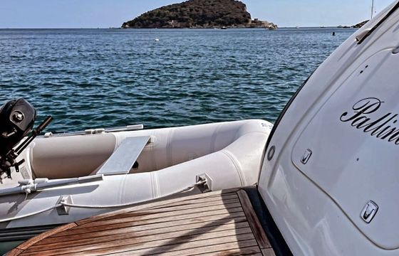 Motorboat Airon Marine 388 520hp