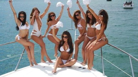 Motorboat Sealine 360 Sport Ambassador 520hp